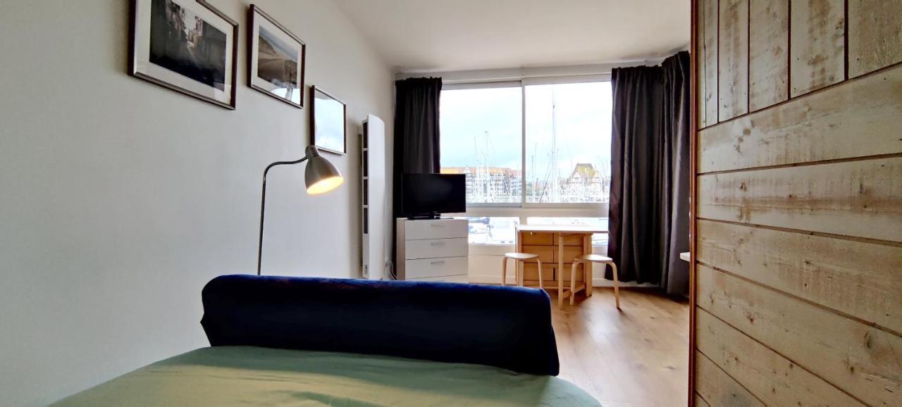 Le Loft-Boat Lägenhet Deauville Exteriör bild